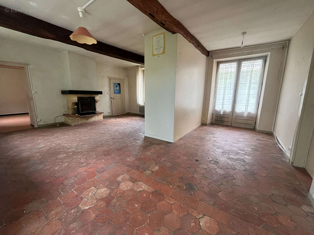 Maison à CINQUEUX