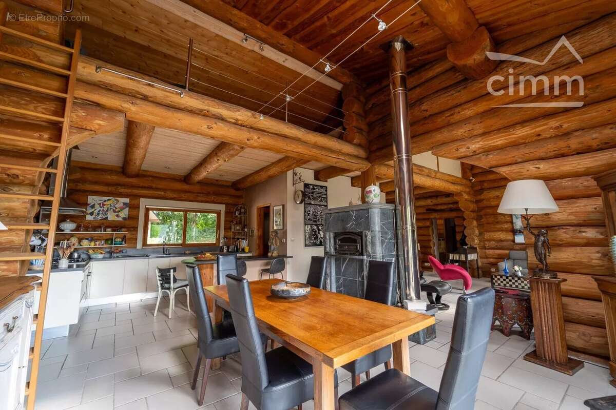 Maison en fuste 4 chambres à La Fermeté - photo 4