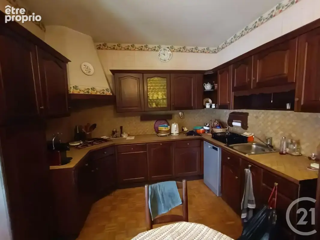 Maison 8 pièces 171 m² à vendre à Coutras (33230) - photo 5