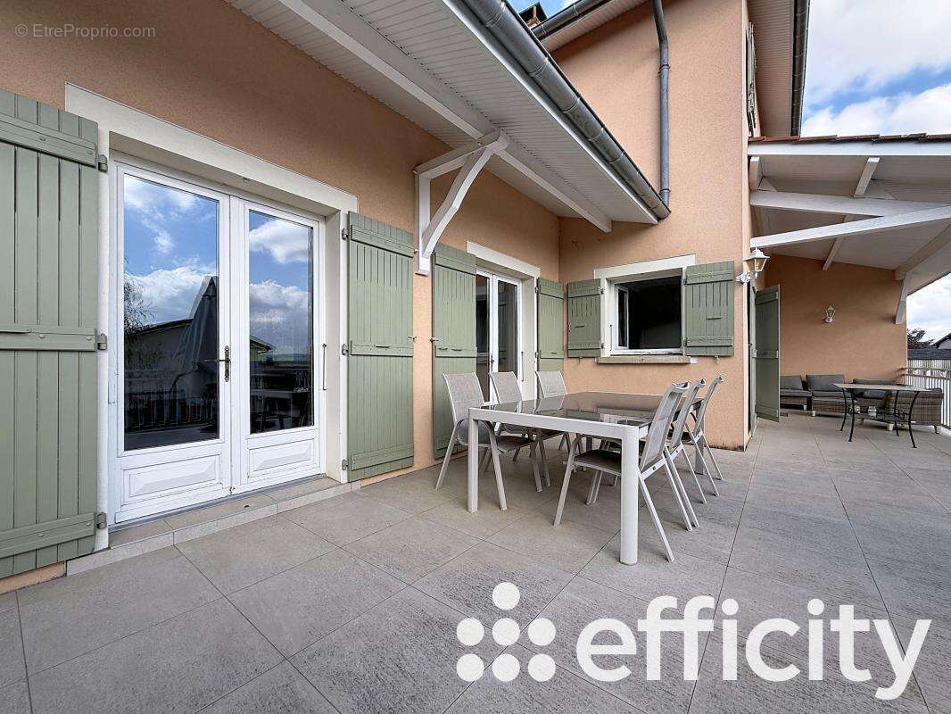 Maison à SAINT-PRIEST