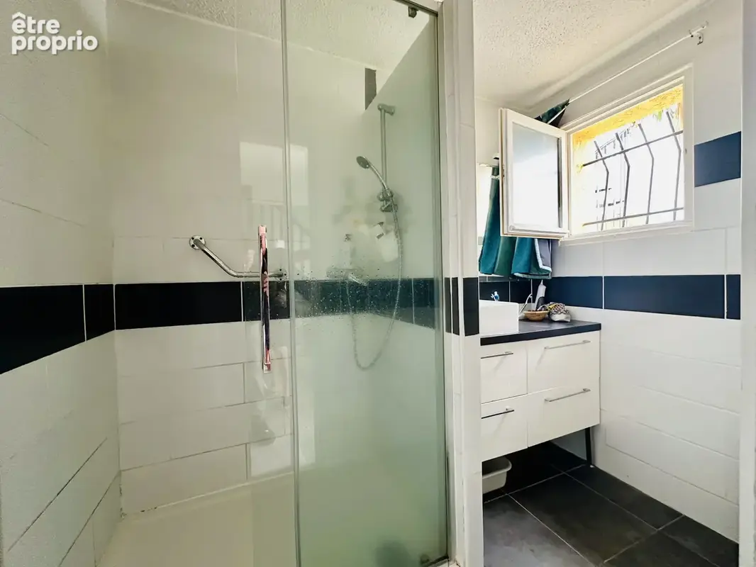 Exclusif lattes centre - villa de 180m2 sur 450m2, entierement renovee, clim, piscine, garage a 100m du tram - photo 11