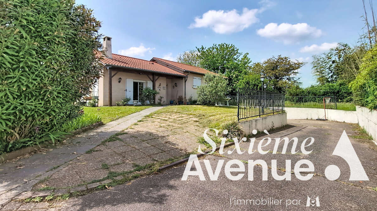Maison à MIONS