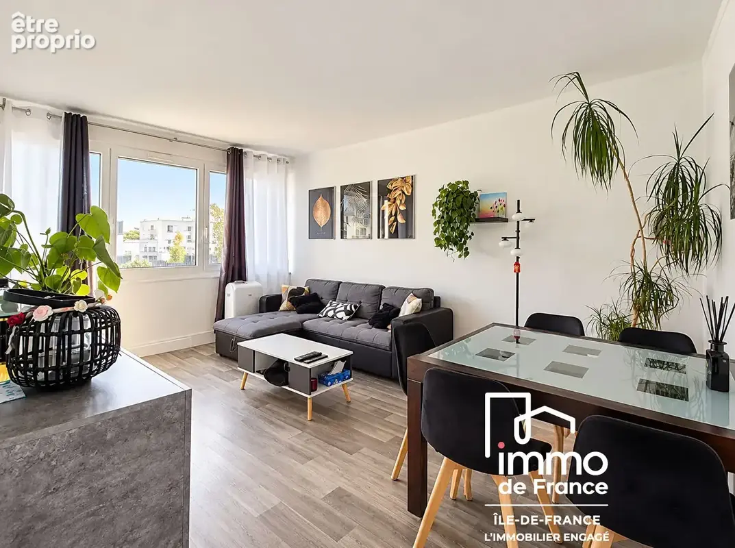 Photo Appartement à Gagny au prix de 160 000€