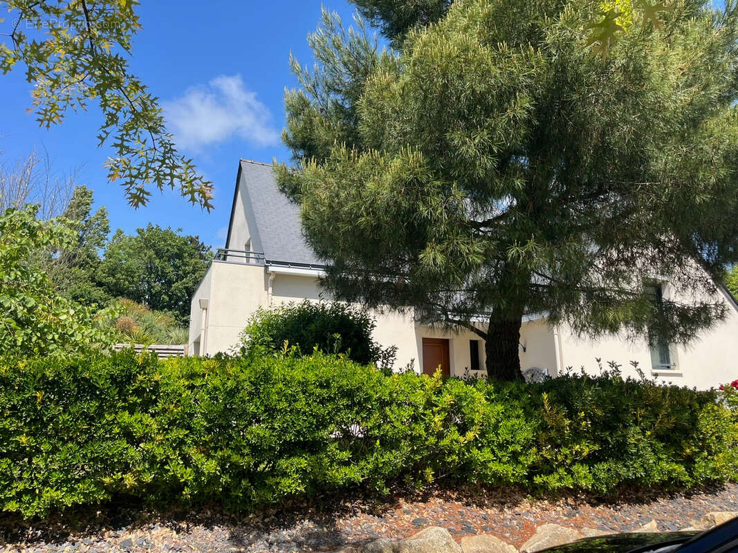A vendre à PORNICHET maison familiale avec piscine au calme dans un environnement agréable à 2,5 kms de la plage - photo 12