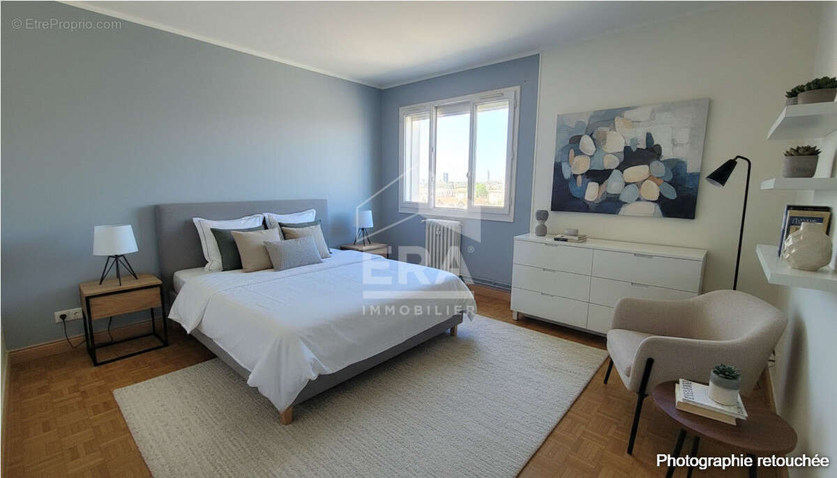 Appartement à SAINT-MAUR-DES-FOSSES