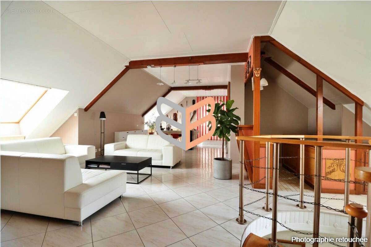 Maison 5 pièces 155 m² à vendre à Kanfen (57330) - photo 8