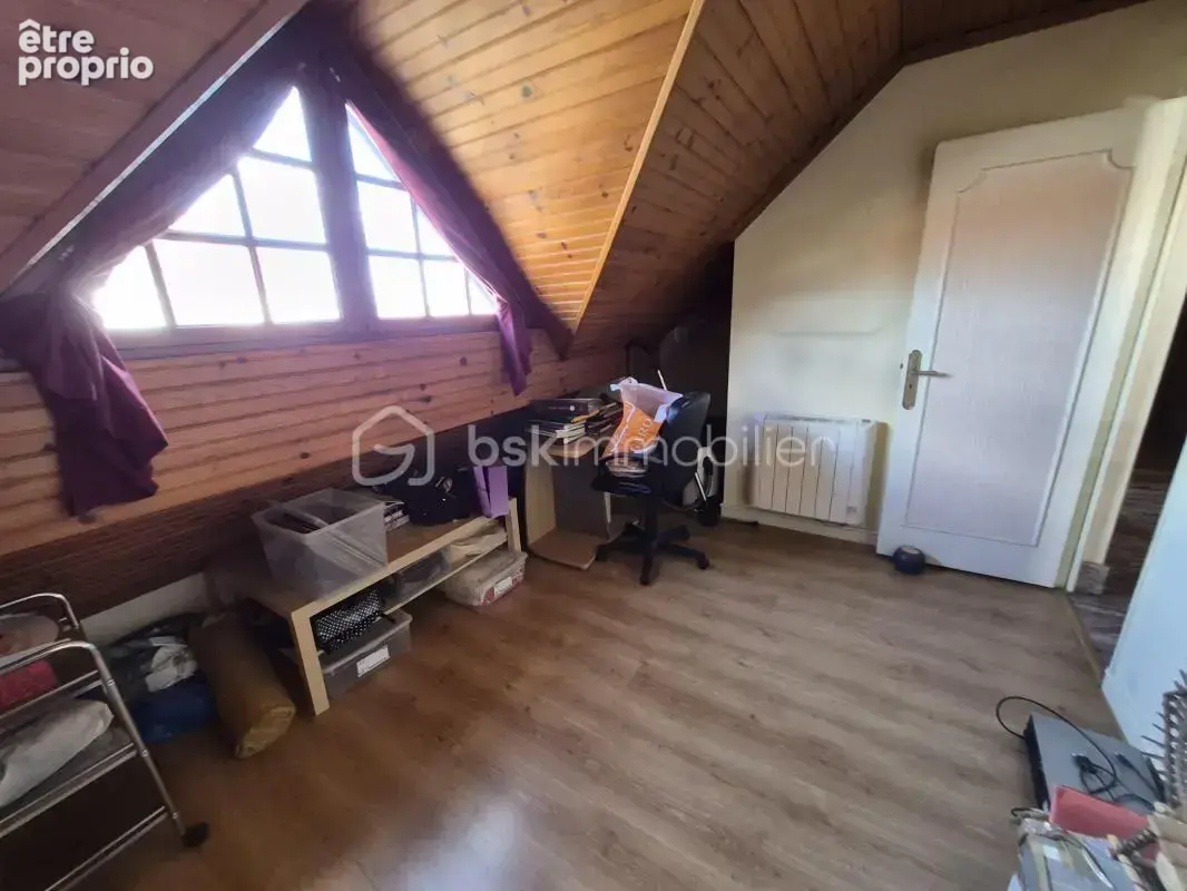 Charmante maison familiale avec beaux volumes et extérieur agréable - photo 10