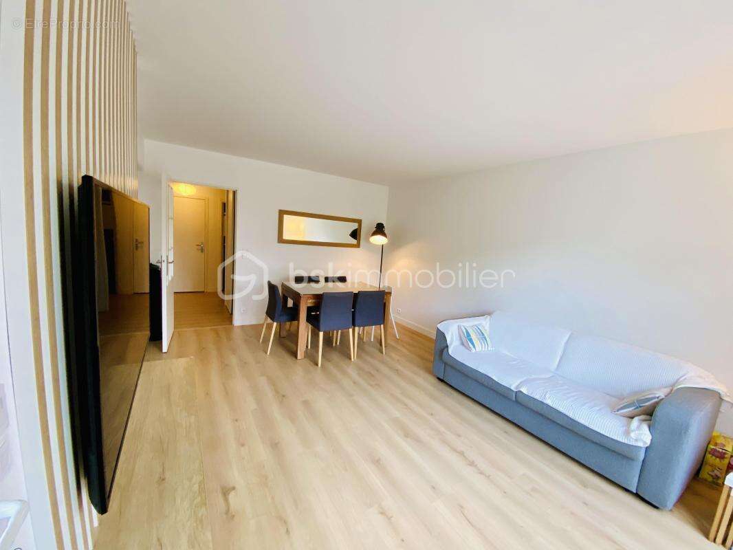 Appartement à CLAYE-SOUILLY