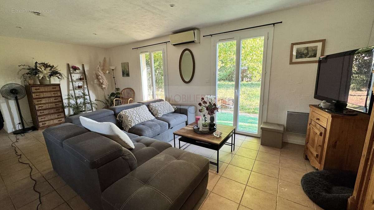 Labastide-saint-sernin  maison t4 de plain-pied avec grand jardin et garage - photo 2
