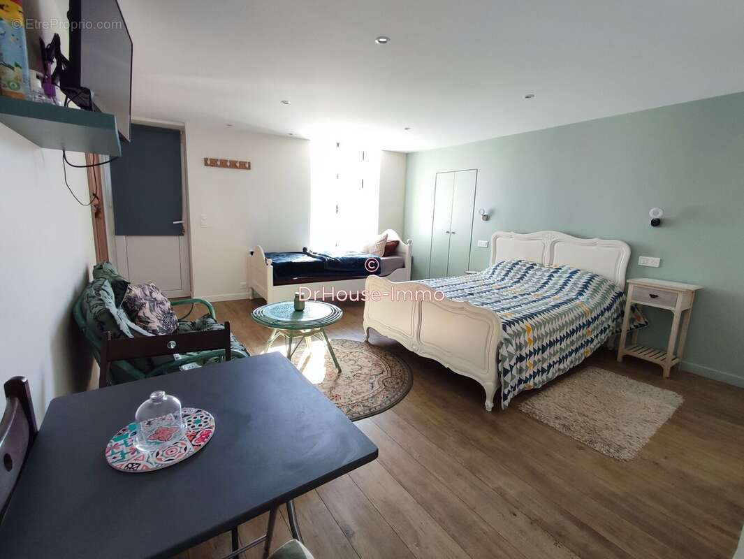 Maison à COURSEULLES-SUR-MER