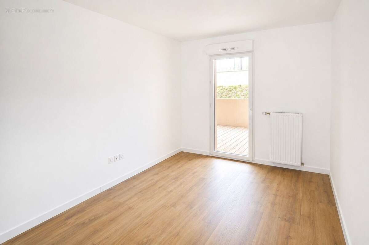 Appartement 47 m² à Escalquens  - photo 8