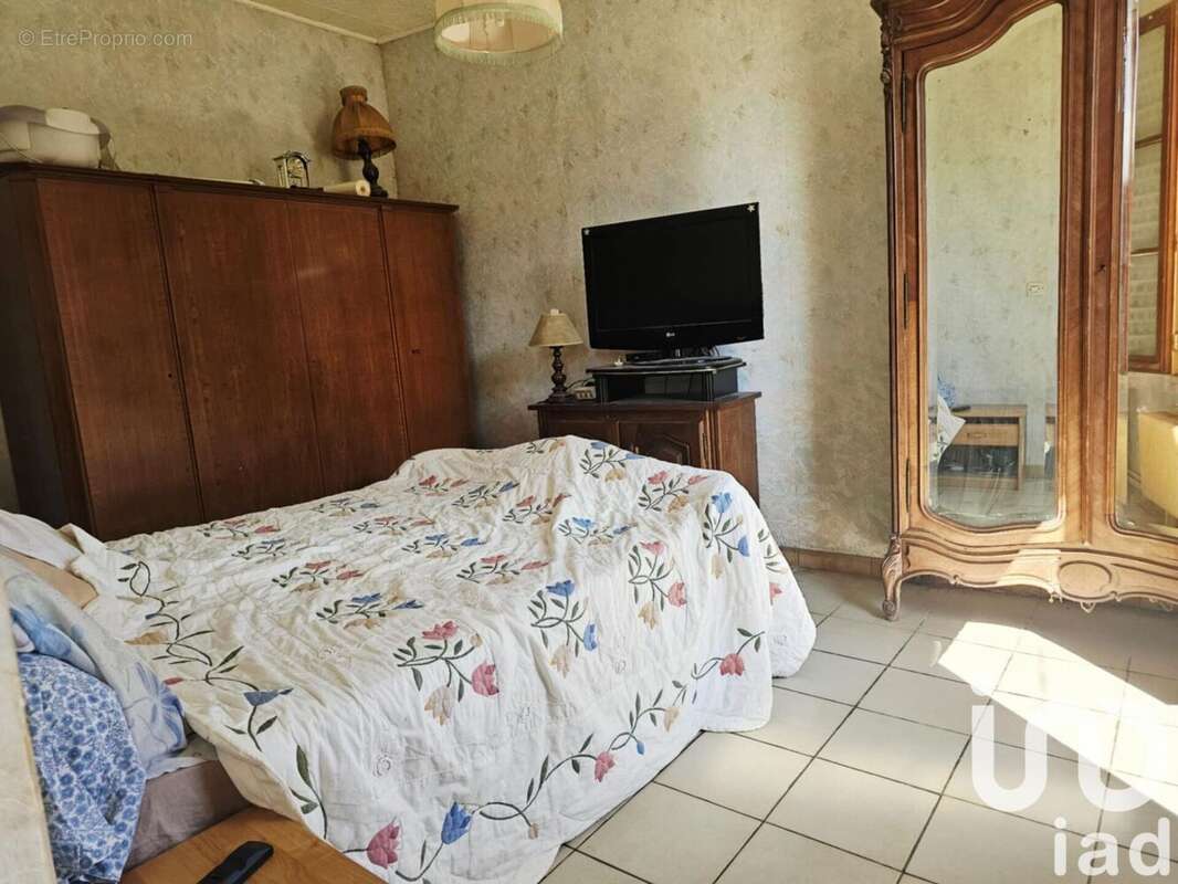 Maison 120 m² à Villecien  - photo 9