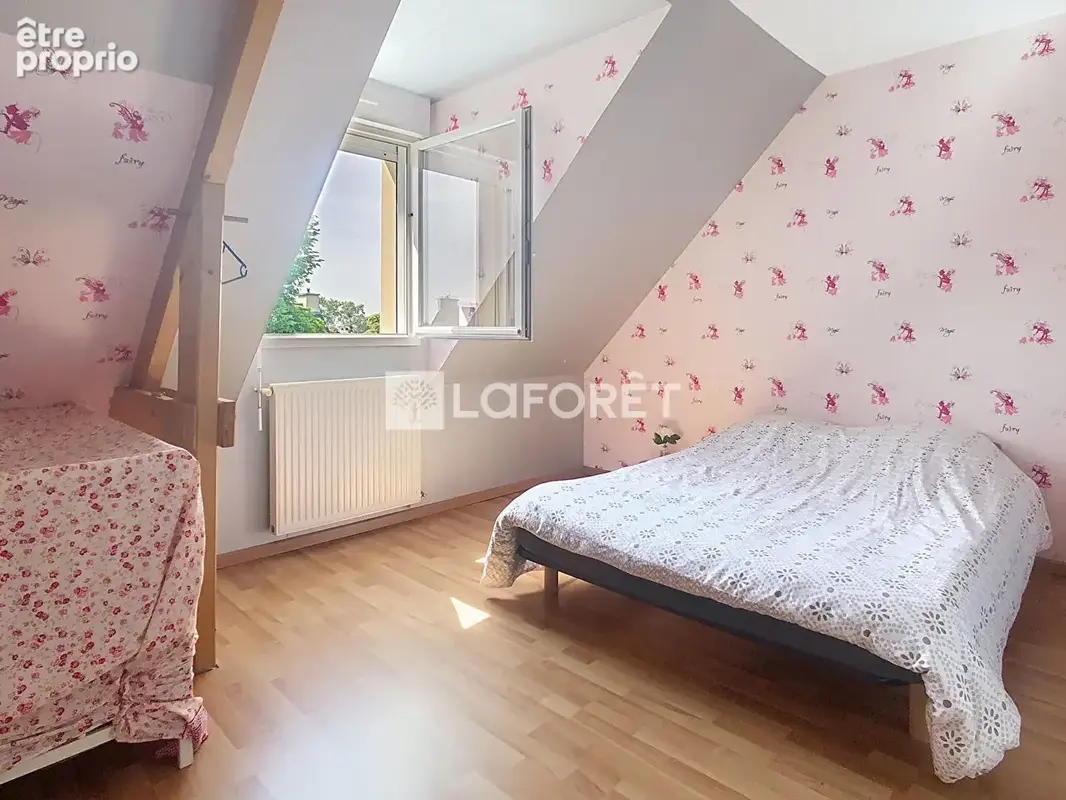 Maison Val D'Anast 135 m2 4 chambres terrasse garage jardin - photo 11