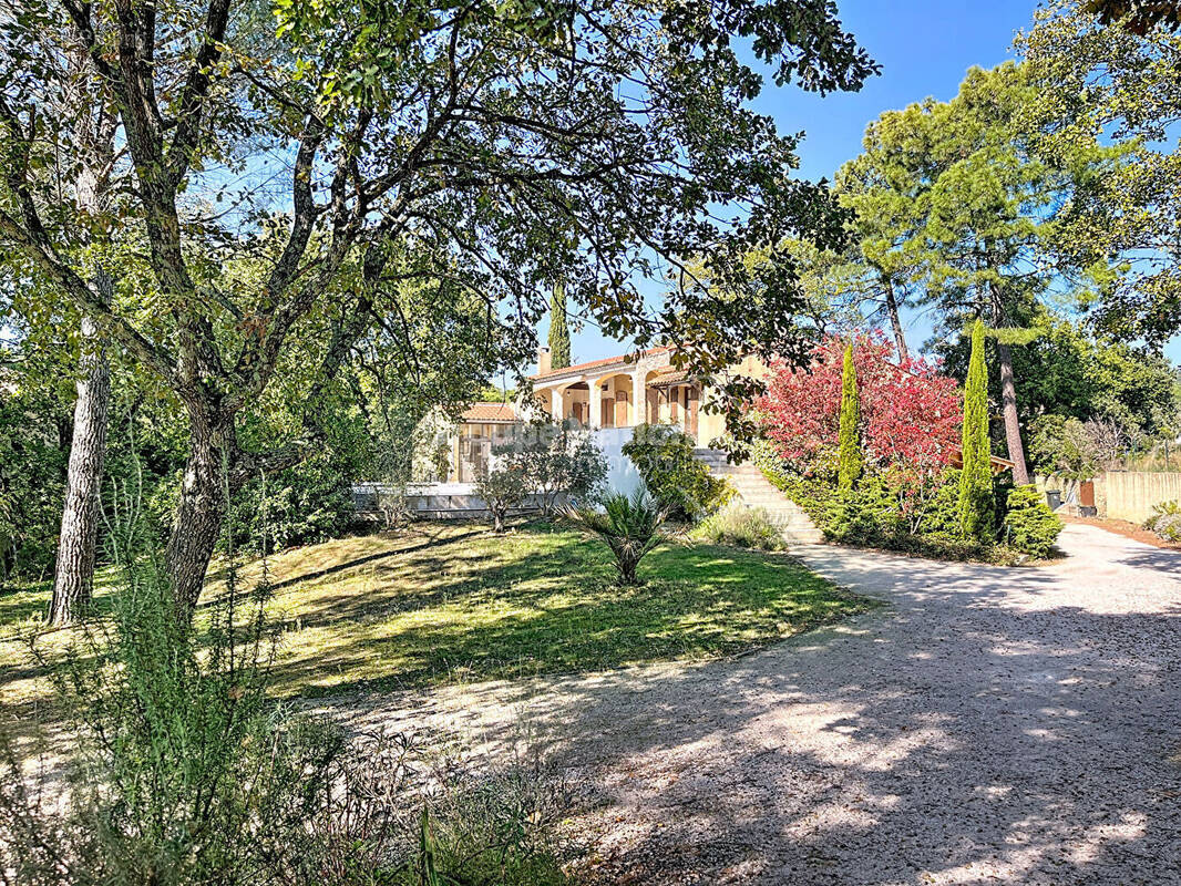 Maison à SAINT-MICHEL-D&#039;EUZET