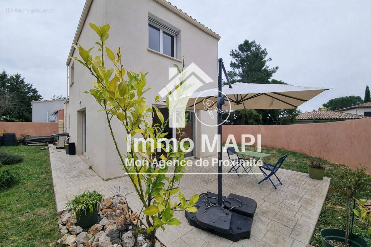 Maison à SAINT-JEAN-DE-VEDAS