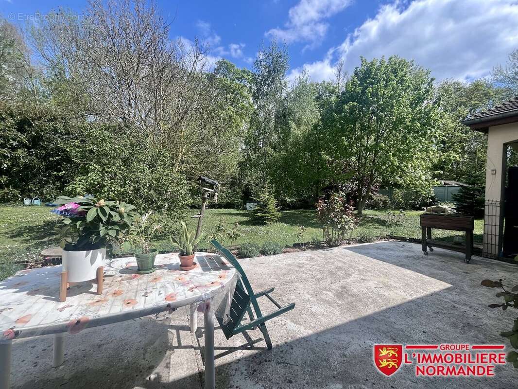 Maison à PACY-SUR-EURE