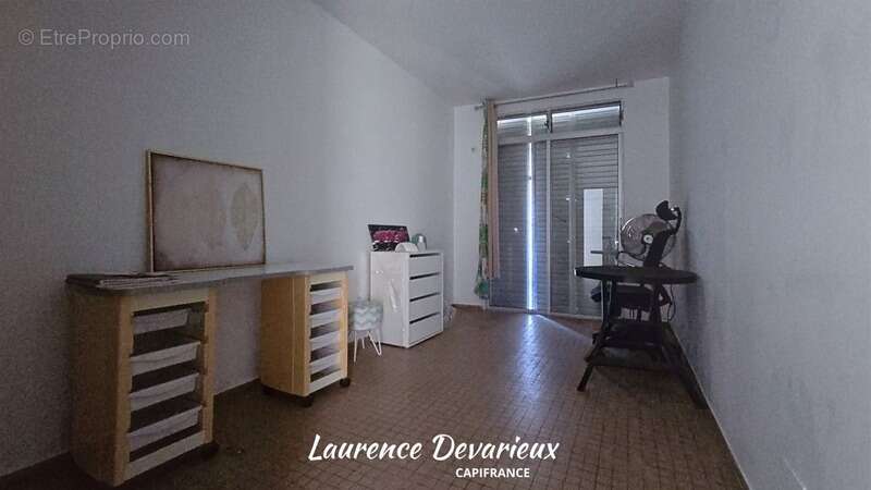 Maison à CAPESTERRE-BELLE-EAU