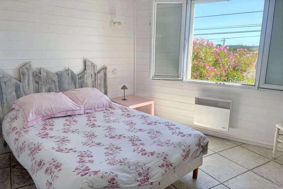 Maison à LE CHATEAU-D'OLERON