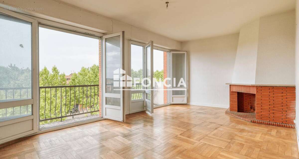 Muret centre – dernier étage – t3 traversant de 70,50 m² – 2 balcons - photo 4