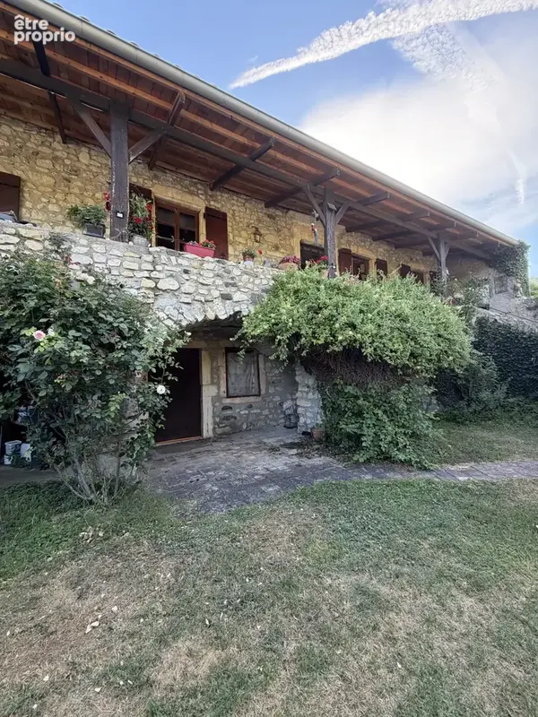 Maison 8 pièces 280 m² à vendre à Saint-Vincent-De-Barres (07210) - photo 9