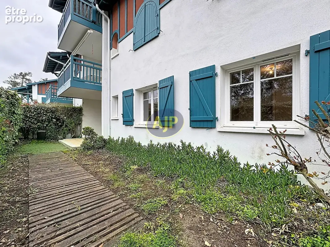 Capbreton proche port et hossegor - t3 en rez-de-jardin avec garage, parking et cave - photo 9