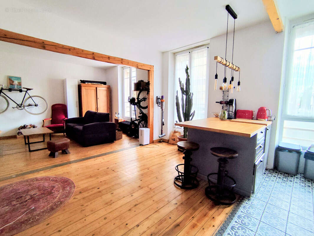 Appartement à SAINT-DENIS