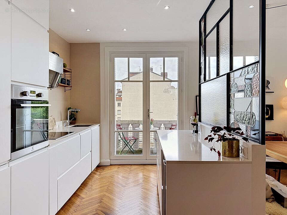 Appartement à LYON-6E
