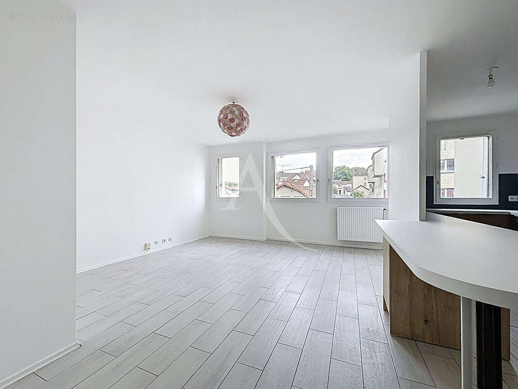 Appartement à MASSY