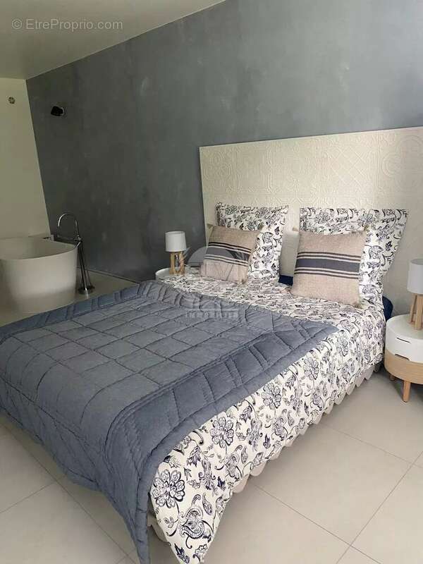 Maison à PLAN-DE-LA-TOUR