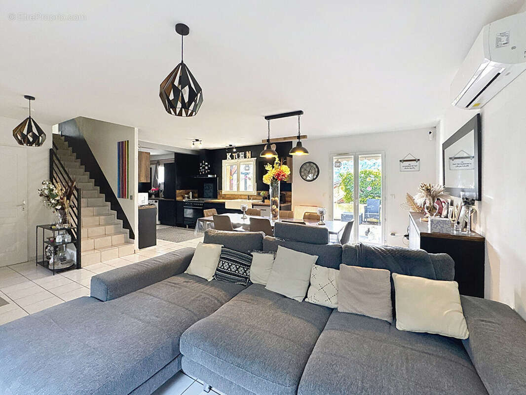 Maison Saint Savin 6 pièce(s) - photo 4