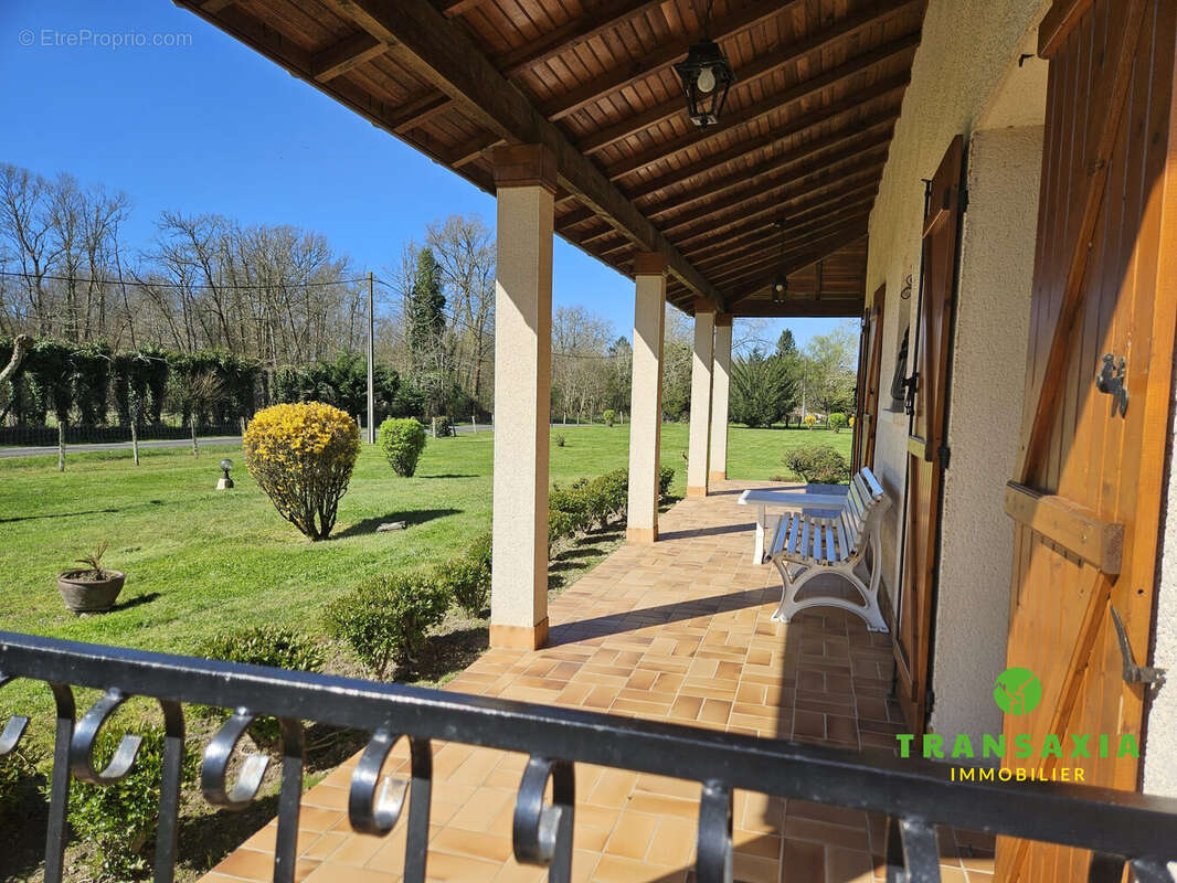 Maison à BERNOS-BEAULAC