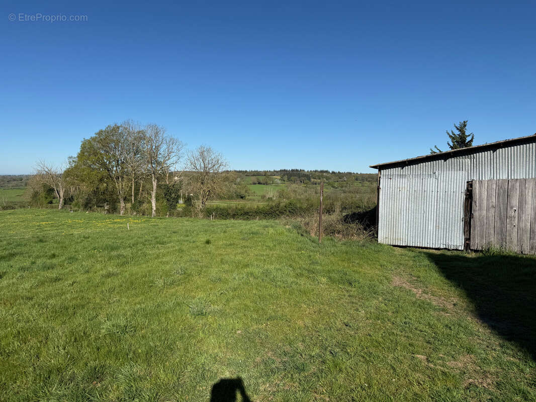 Maison à ARS-LES-FAVETS