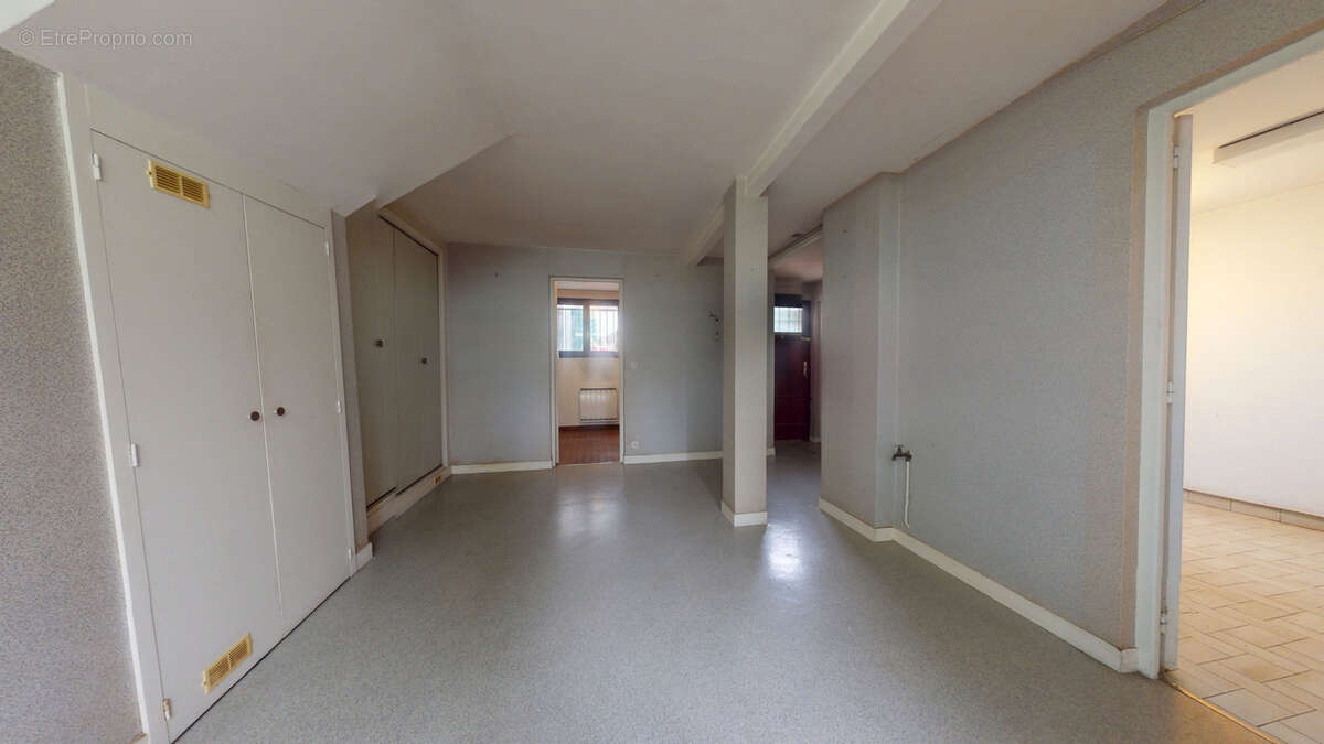 Maison à HOUILLES