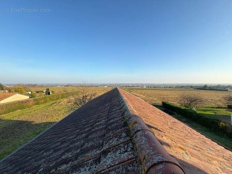 Maison à SAINT-MARTIN-BELLE-ROCHE