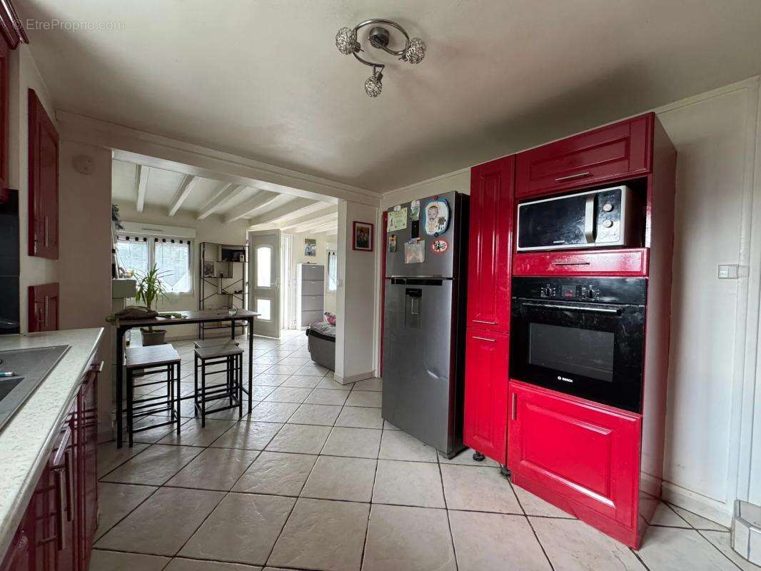 Maison à ROMENY-SUR-MARNE