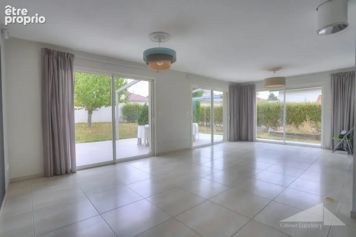 Maison 5 pièces 130 m² à vendre à Valleiry (74520) - photo 6