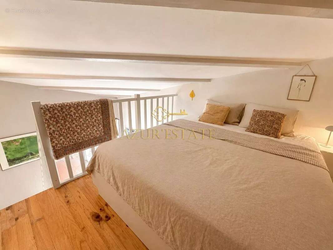 Valbonne : villa 6 pieces avec terrain et piscine dans domaine sécurisé - photo 10