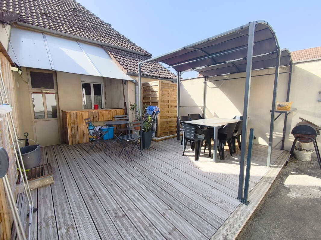 Maison à BRETTE-LES-PINS