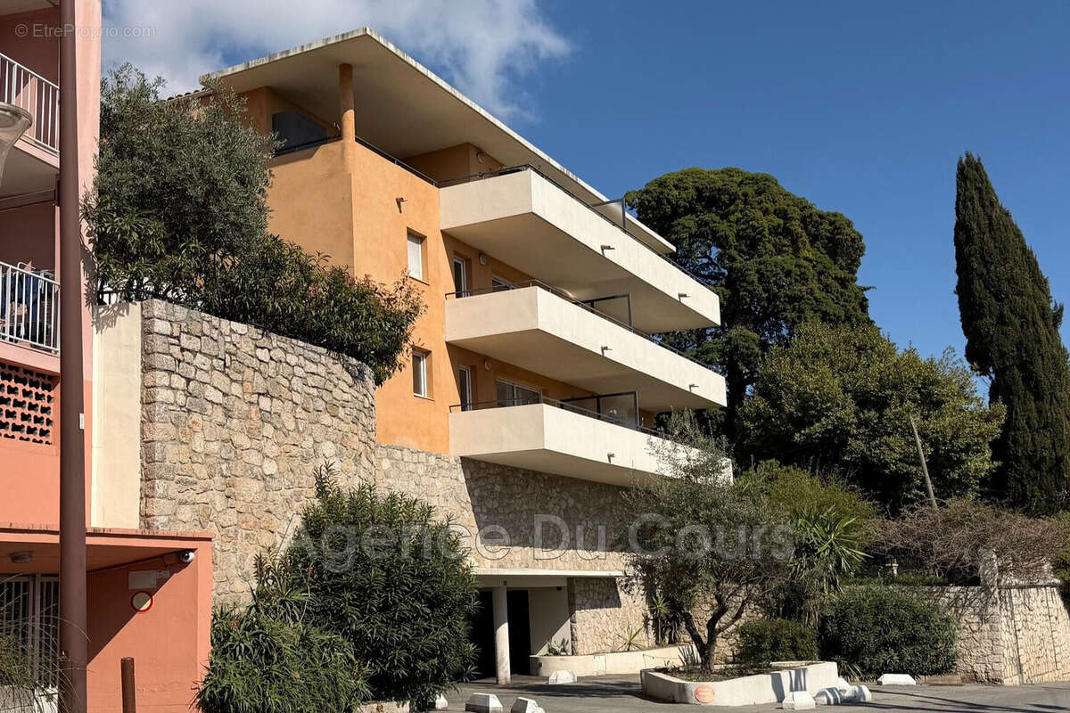 Appartement à GRASSE