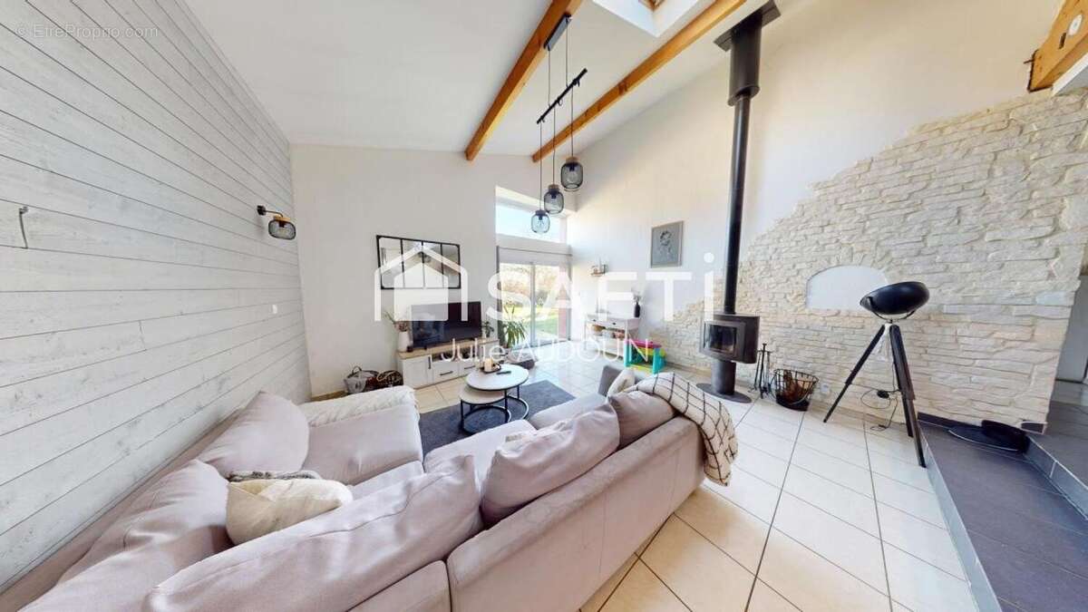 Maison 217 m² à Soudan  - photo 5