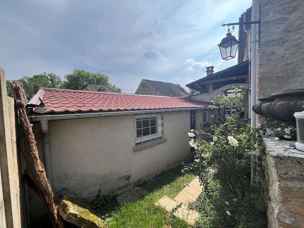 Maison à Belle-eglise - photo 15