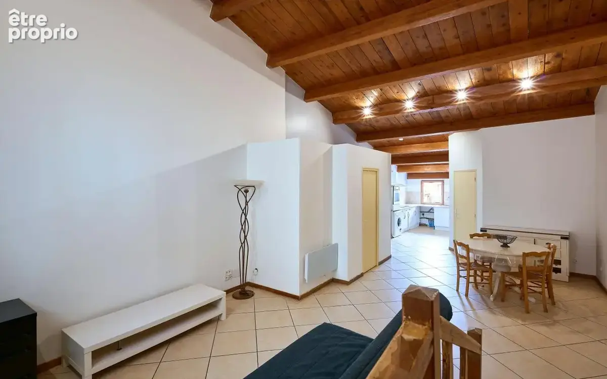 Exclusivité – valensole – immeuble de rapport – 2 t2 rénovés - photo 1