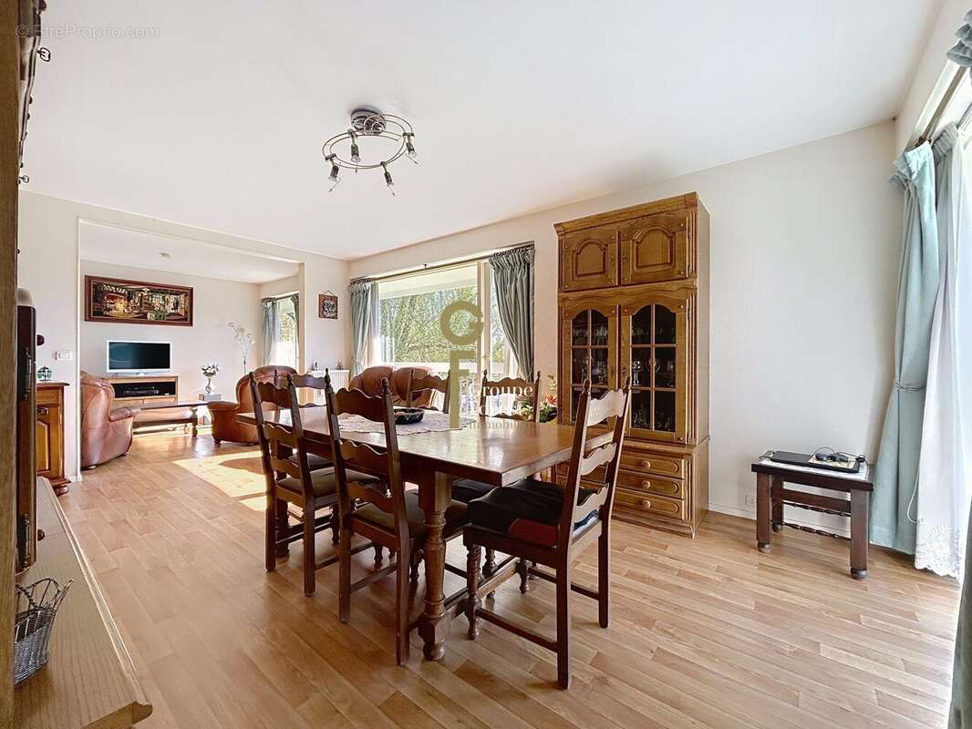 Appartement à CROIX