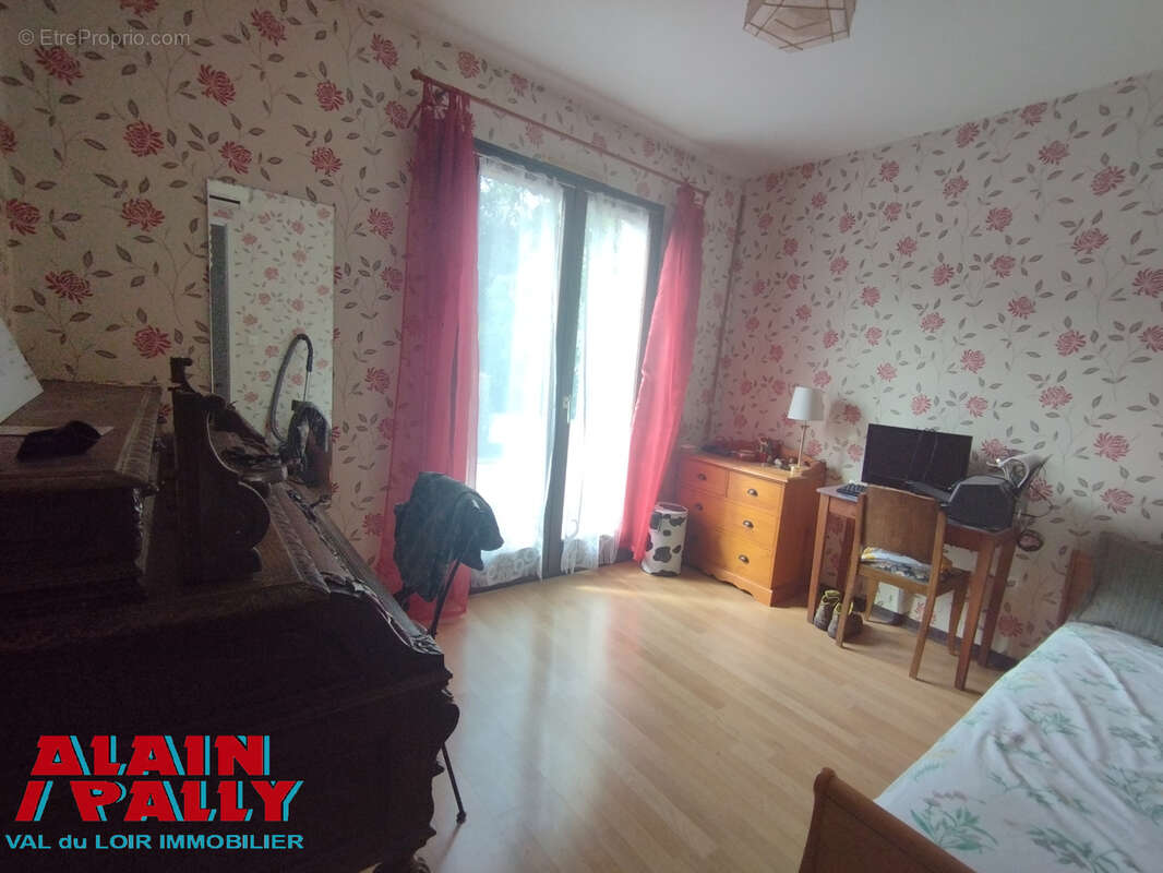 Proche cloyes - photo 7