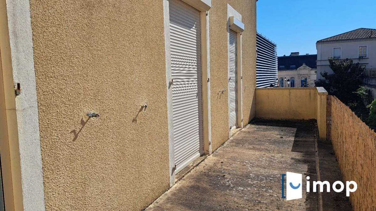 Appartement à FONTENAY-LE-COMTE