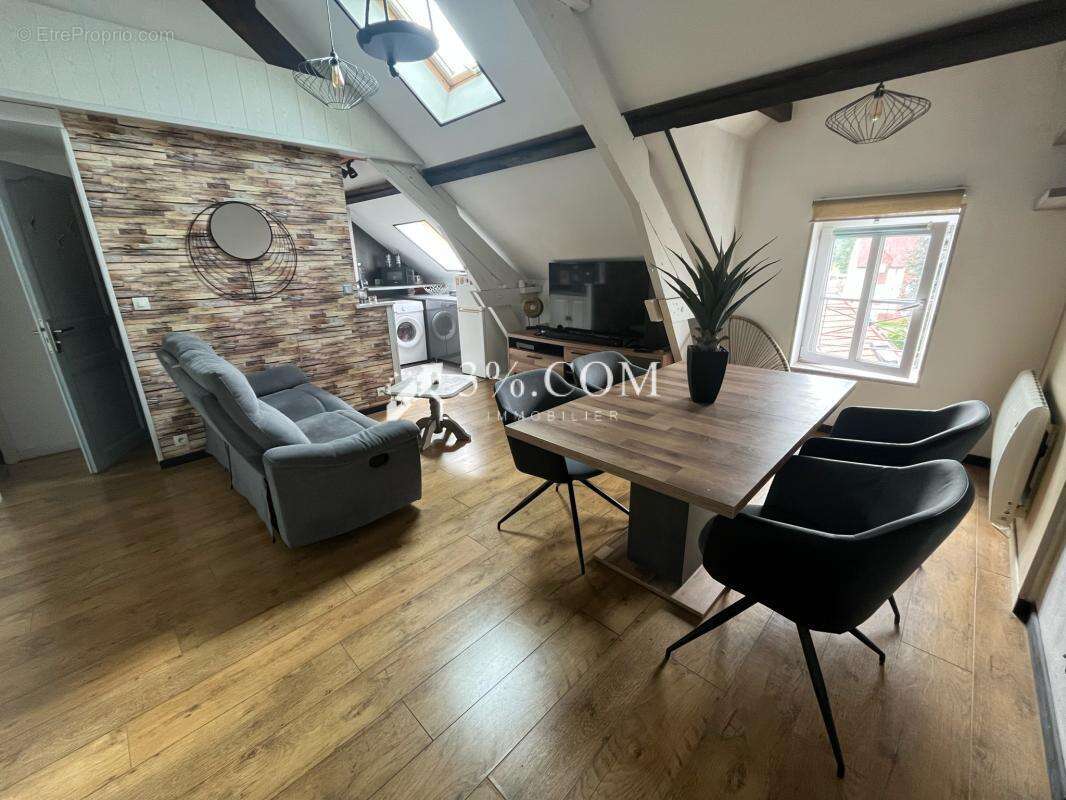 Appartement à THUMERIES