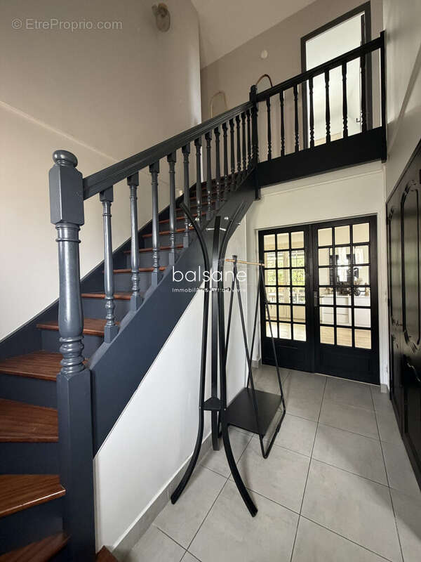 Maison 150 m² à Limesy  - photo 2