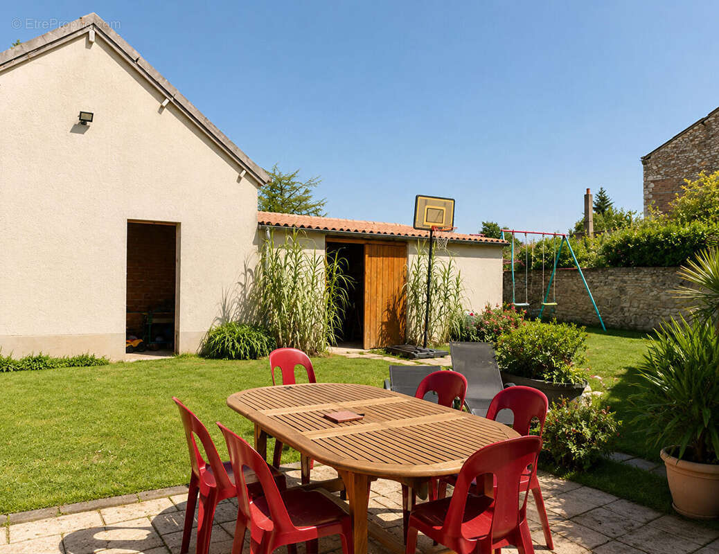 Maison à CHALETTE-SUR-LOING