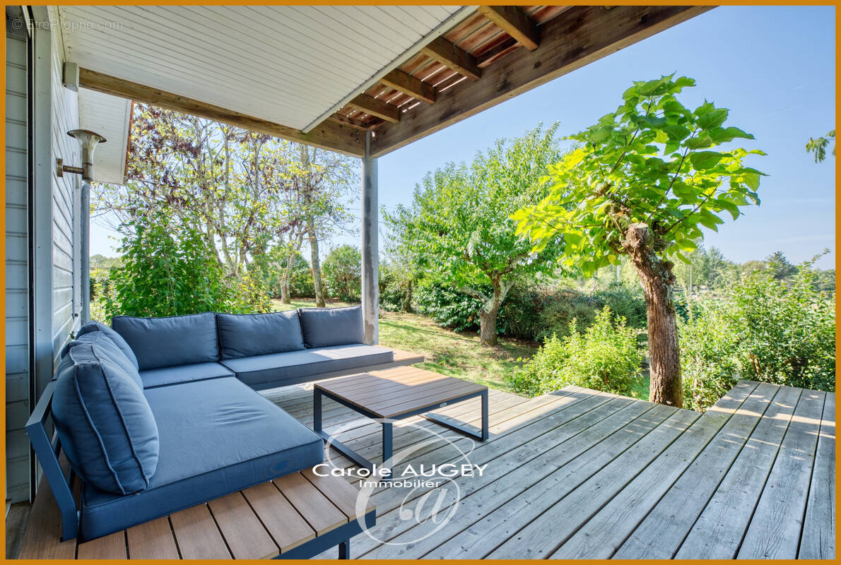 Maison à CARIGNAN-DE-BORDEAUX