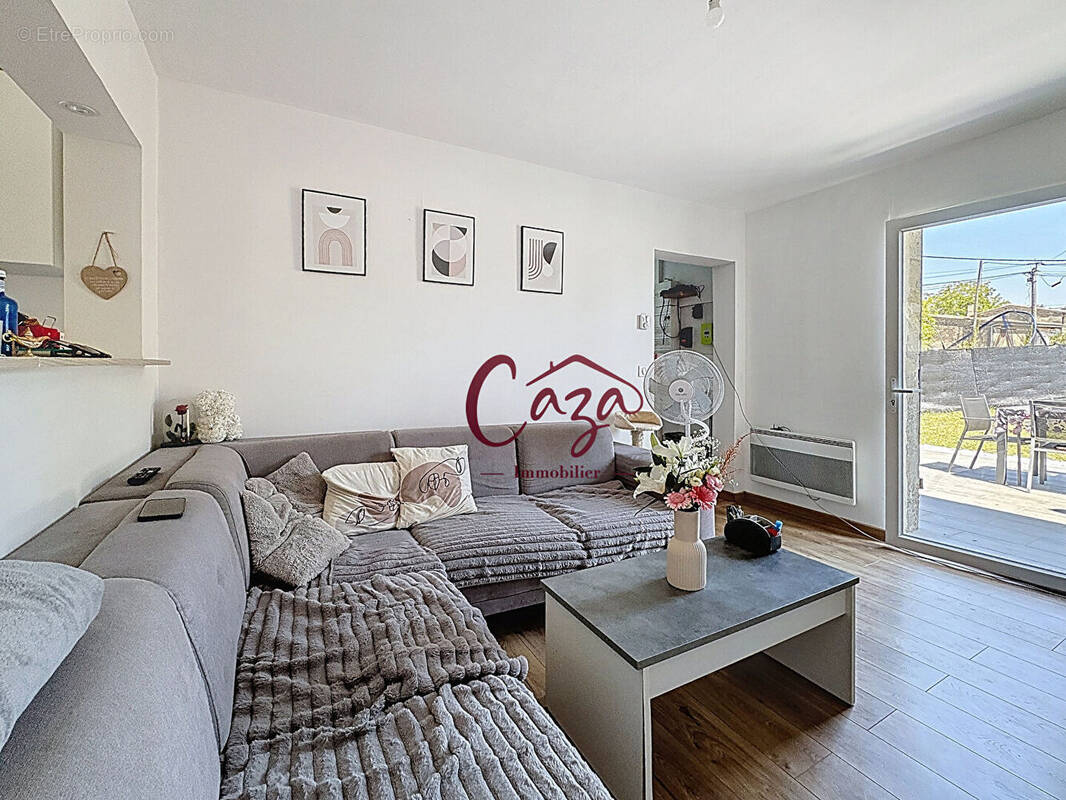 Maison à FARGUES-SAINT-HILAIRE